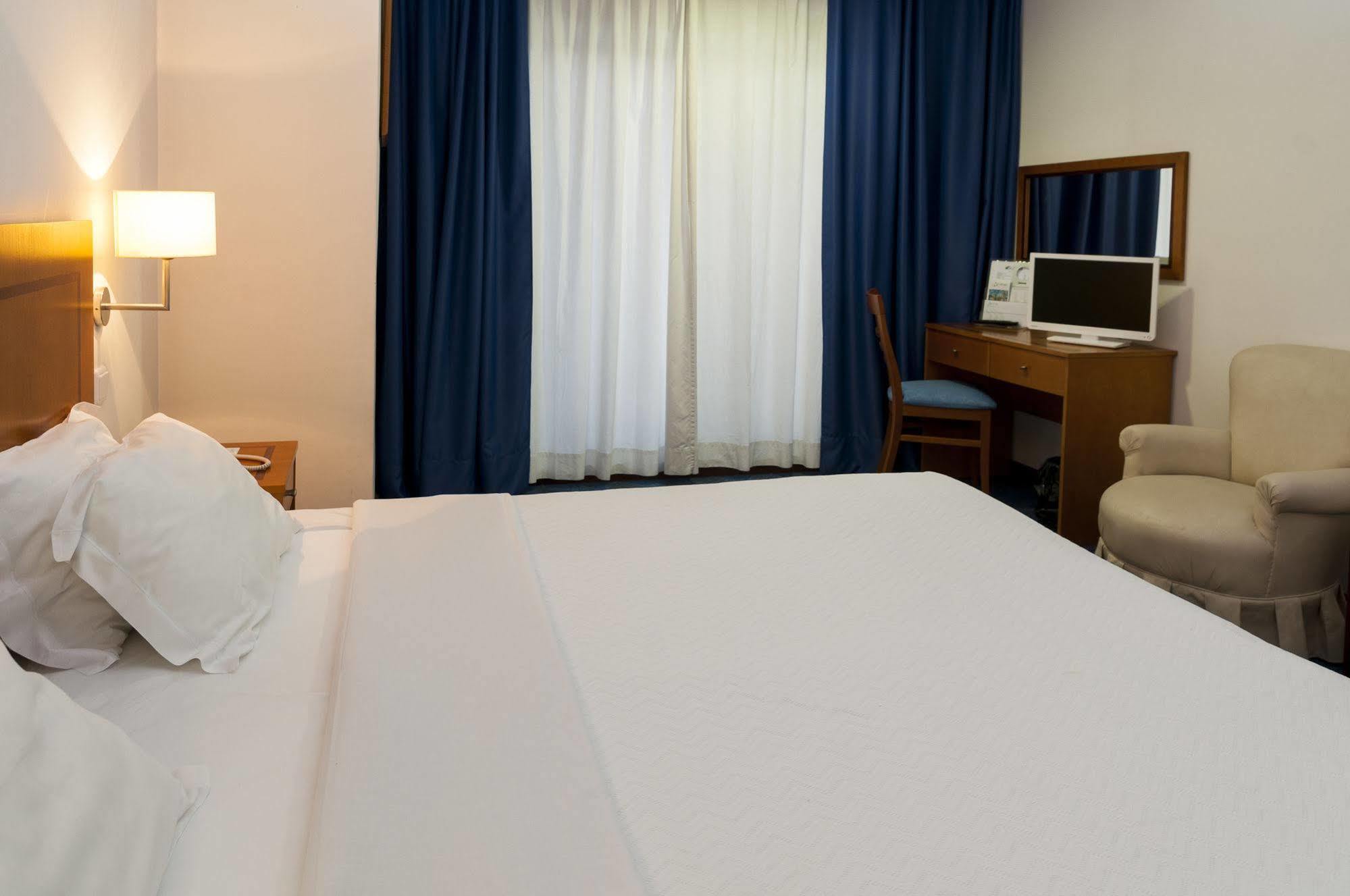 Agua Hotels Nelas Parq Экстерьер фото